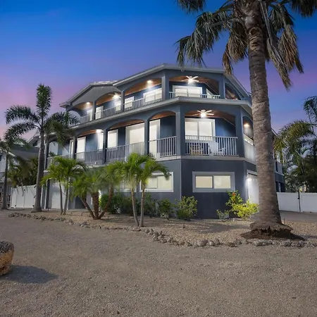 Villa Seas The Day